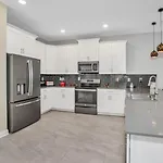 The Cove At Storey Lake Resort, Free Amenities By Disney